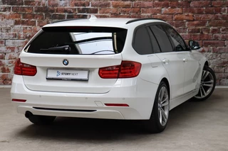 BMW 3 Serie Touring 316i High Executive Sport Line  / Navigatie Professional / Leder / Stoelverwarming / Climate Control / 18 Inch / Bluetooth / Xenon / Parkeersensoren / Cruise Control / 5