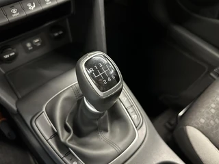 Hyundai Kona 1.0T Essence CAMERA CARPLAY ECC CRUISE LM. / 39
