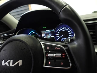 Kia XCeed 1.6 GDi PHEV Plug-In DynamicLine NAVI/CAMERA/LED/18"LMV! / 18