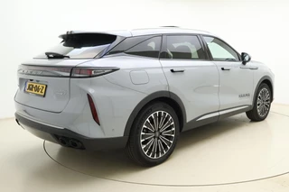 Omoda 9 1.5T-GDi SHS-P Premium 5p | €5.000 demo voordeel! | Panorama Schuif/kanteldak | Massagestoelen | Stoel & Stuurverwarming | AWD | Lederen bekleding | 7 jaar garantie!! / 2