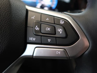 Volkswagen Golf 1.0 eTSi 110pk DSG Business 5-drs. CAMERA/KEYLESS/WINTERPACK/CARPLAY/17INCH / 10