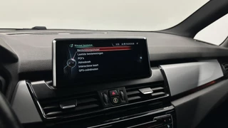 BMW 2-serie Active Tourer 225xe Centennial High Executive PANO LEER HEAD UP. / 43