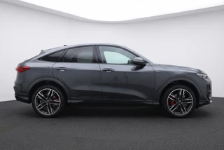 Audi Q5 Sportback 2.0 e-hybrid 55 quattro 367 pk Pano l 360 l RS Seats l Memory l / 6
