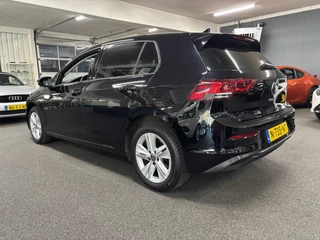 Volkswagen Golf 1.0 eTSI Life / NL-auto, Automaat, 52.679KM / 9