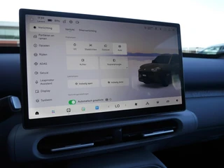 Leapmotor B03X ProMax Design 53 kWh 382KM WLTP l Hoge Zit & Verrassend Ruim! l Stoel- en Stuurwielverwarming l 360 Camera l Wireless Apple Carplay & Android Auto l Full-LED l 14,6'' Display l 18'' Lichtmetalen Velgen / 19