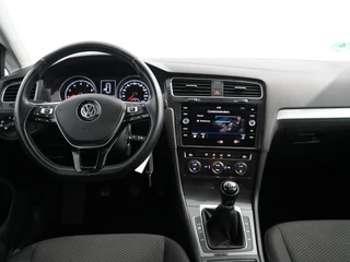 Volkswagen Golf 1.0 TSI Comfortline | Clima | Navi | Lm | Carplay / 8