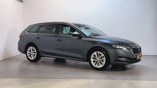 Skoda Octavia Combi 1.0 TSI 110pk Business Edition Plus Navigatie Parkeersensoren Sfeerverlichting / 2