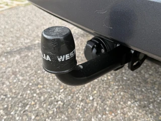 Skoda Karoq 1.5 TSI ACT Business Edition, trekhaak, stoelverwarming, navigatie, climaat controle / 7
