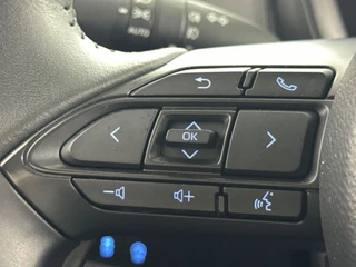 Toyota Aygo X 1.0 VVT-i S-CVT Pulse Plus Automaat | Keyless Entry | Parkeersensoren voor + achter | 17'' L.M. Velgen / 22