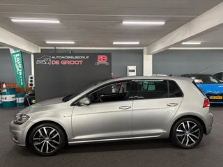 Volkswagen Golf 1.5 TSI Highline/ NL auto/ Pano/ Parkeersensoren / 2