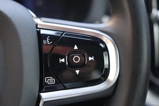 Volvo XC60 T6 Recharge AWD Plus Bright | Stoelverwarming | Trekhaak  | Parkeercamera | Panoramadak | Long Range |   Memory Stoelen | Keyless / 36