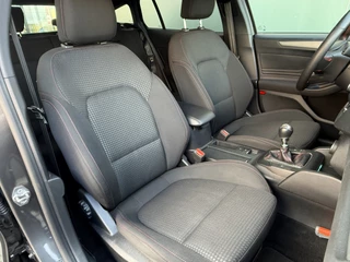 Ford Focus Wagon BWJ 2022 1.0 EcoBoost Hybrid 126PK ST Line  STUUR + STOELVERW. | NAVI | CLIMA | CRUISE | CARPLAY & ANDROID | CAMERA | LMV | PDC / 35