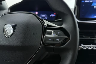 Peugeot 2008 1.2 Turbo 100 Allure | Draadloos Apple Carplay/Android Auto | Parkeersensoren | Privacy Glass | Lichtmetalen velgen | / 20