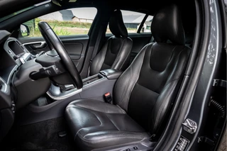 Volvo V60 Cross Country 2.0 T5 Summum  BLIS Memory Sportstoel Trekhaak / 7