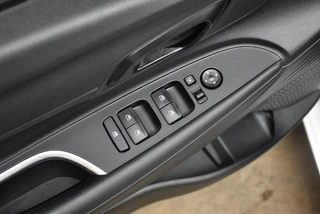 HYUNDAI I20 1.0 T-GDI 48V MHEV 100pk Comfort I Navi + Camera / 16