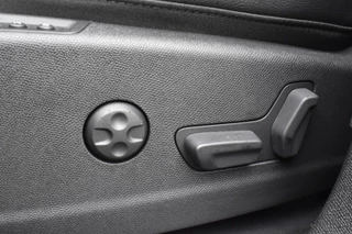 DS DS 7 E-Tense 225 EAT8 Automaat Rivoli  Lederen bekleding | Navigatie | adaptieve cruise controle | Airconditioning ECC | Carplay & Android Auto | SOH 100% | Zeer compleet | x / 25