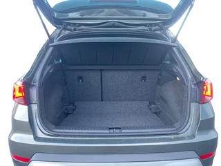 SEAT Arona Xperience Business Connect / 23