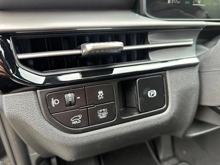Kia Sportage 1.6 T-GDi Hybrid Black Edition Advanced | TIJDELIJK ACTIE MODEL | € 3000,- INRUILVOORDEEL | Navi | Adaptive Cruise | Ambient Lighting | Panorama Schuif-/Kanteldak | Stoel-/Stuurverwarming | Elektrisch verstelbare Stoelen | / 37