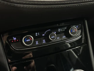 Opel Grandland X 1.2 Turbo Ultimate|Stuur/Stoelverwarming|Carplay|Climate/Cruisecontrol| / 44