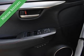 Lexus NX 300h AWD F F SPORT 360º MARK LEVINSON/PANORAMADAK/LEDER/CAMERA/ETC.! / 40