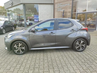 Toyota Yaris HYBRID 115 DYNAMIC STOEL/STUURVERW 16'' LM-VELGEN AD-CRUISE CLIMA APPLE/ANDROID PRIVACY GLASS CAMERA / 7
