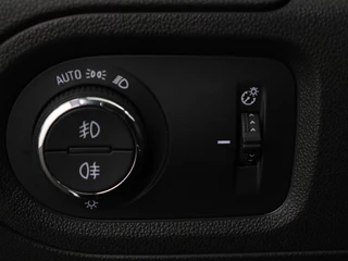 Opel Grandland X 1.6 Turbo Hybrid4 Ultimate | Navi | ACC | CarPlay | Stoelverw. / 24
