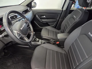 Dacia Duster 1.3 TCe 150 Journey  Navigatie CruiseControl Trekhaak / 8