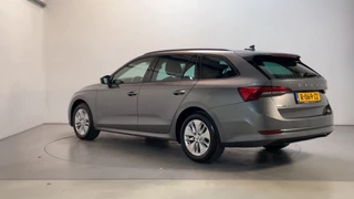 Skoda Octavia Combi 1.0 e-TSI DSG Ambition Virtual Cockpit Parkeersensoren Navigatie DAB+ App-Connect / 7