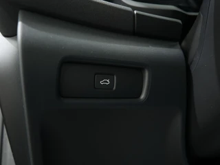 Polestar 2 SINGLE MOTOR 69 KWH SOH 94,05%  | 360 camera | El. achterklep | El. verstelbare stoel / 34