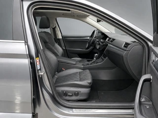 Škoda Superb Combi 1.4 TSI iV 218 pk Business Edition Plus AUT  | 1e eigenaar | navigatie | panoramadak | trekhaak | leder interieur / 20
