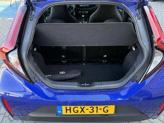 Toyota Aygo X PLAY / 8