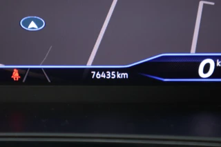 Volkswagen T-Roc 1.5 TSI 150pk DSG R-Line Business+ Black Style Trekhaak Camera Beats Stoelverwarming LED Navigatie / 36