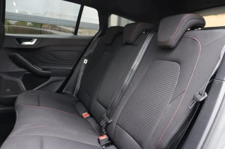Ford Focus Wagon 1.0 EcoBoost Titanium ST X Business | NAP | Apple Carplay | Stoel/Stuur Verwarming | Cruise | Camera / 46