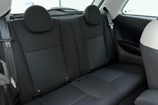Fiat 500e La Prima 42 kWh | Glazen dak | Cruise control | Camera | Elektrisch verstelbare spiegels / 14