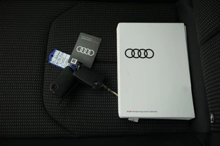 Audi A1 Sportback 30 TFSI 110pk S-Tronic S edition Sonos Keyless Stoelverwarming ACC LED Climate Control Carplay 2x S-Line / 38
