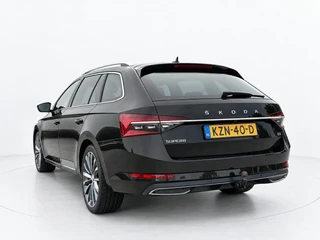 Škoda Superb Combi 1.4 TSI iV Laurin & Klement / 9