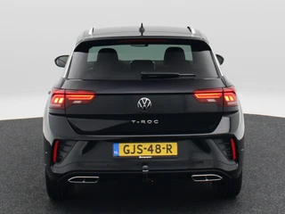 Volkswagen T-Roc 1.5 TSi R-Line Business 150 Pk Automaat | Trekhaak | Carplay | Virtual Cockpit | Adaptive Cruise | Keyless | Elektrische Achterklep | 18 Inch / 7
