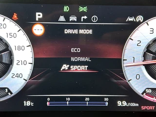 Kia Sportage 1.6 T-GDi MHEV GT-Line Automaat | Cruise control | Stoel/stuurverwarming | CarPlay | Camera | LEDER | Parkeersensoren / 18