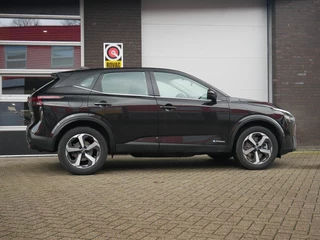Nissan Qashqai 1.5 e-Power N-Connecta Camera| Carplay | Adaptive / 12