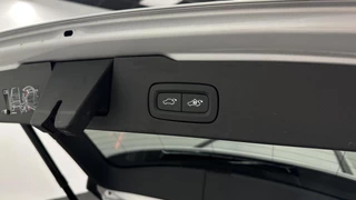 Volvo V60 2.0 B3 Momentum Business ECC NAVI CAMERA CARPLAY LM CRUISE. / 8