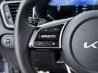 Kia XCeed 1.5 T-GDi GT-Line Automaat  - Kantel / Schuifdak  - Apple Carplay / Android Auto - Navigatie - ACC - Climate Control - Stoel / Stuurwielverwarming - Fabrieksgarantie tot 04-2032 / 27