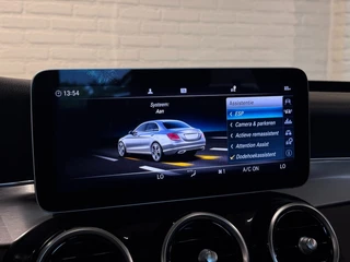 Mercedes-Benz C-Klasse 180 Premium Pack 156pk Pano Smartlink Stoelverw LED 17'' / 32