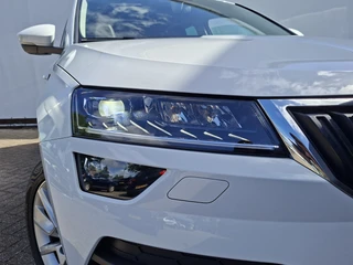 Škoda Karoq 1.5 TSI ACT Style Pano 360° Carplay Trekhaak Business Sportline / 54