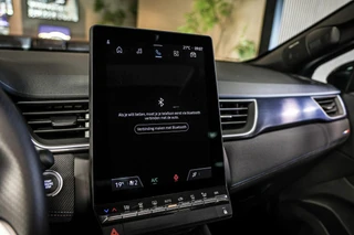 Renault Captur 1.6 E-Tech full hybrid 145 esprit Alpine PANO CAMERA CARPLAY NAVI ADAPTIEF CRUISE. / 38