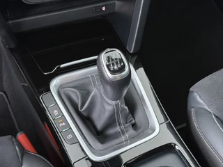 Kia ProCeed 1.0 T-GDi GT-Line  - Panorama dak - Elektrische Achterklep - Cruise Control - Navigatie - Climate Control - - Fabrieksgarantie tot 10-2030 / 32