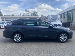 SEAT Leon 1.0 eTSI 110pk DSG-7 Style | Trekhaak wegklapbaar / 5