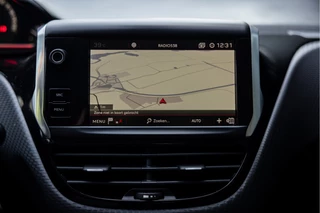 Peugeot 2008 1.2 PureTech GT-line  | Distributie riem V.V. | Carplay | Parkeersens. / 41