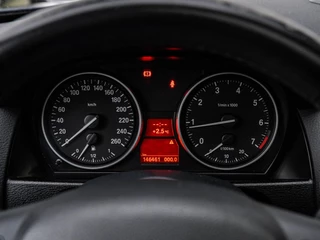 BMW X1 SDrive18i M-sport | Panoramadak | Leder | Xenon | Navi | Harman&Kardon | Stoelverwarming | Climate control / 27