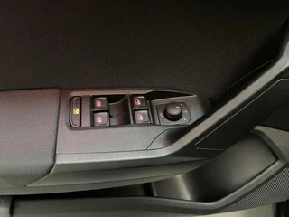 Seat Ibiza 1.0 EcoTSI FR Parkeersensoren App-Connect Climate Control / 18