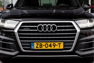 Audi Q7 45 TDI quattro Pro Line + | S-line | Pano | Luchtvering / 20